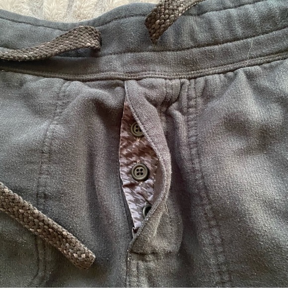 LULULEMON SWEATPANTS - Picture 6 of 8